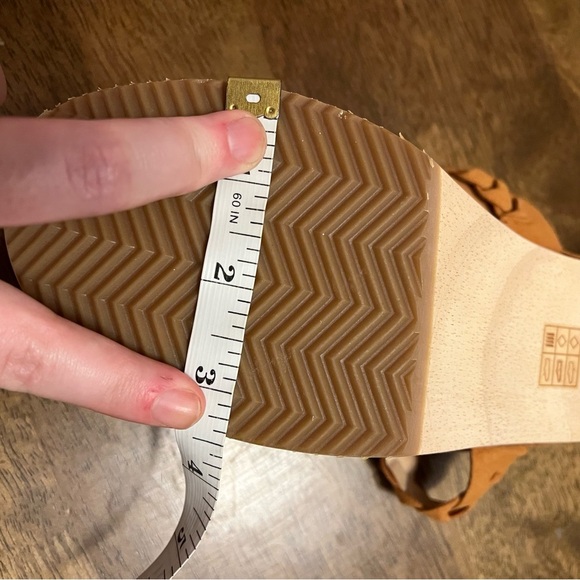 NWOT J. Crew Camel Faux Suede Clogs Wood Chunky Heel Women's SZ 9.5 - Picture 9 of 9